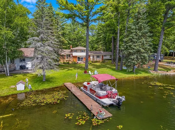 3897 S Mielke Way Rd, Lewiston, MI 49756