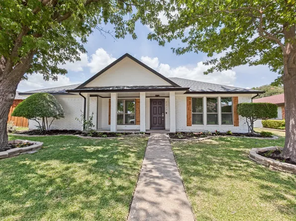 2217 Crystal Creek Ln, Garland, TX 75040
