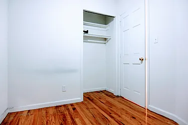 Rented by HOLTON REAL ESTATE INC.