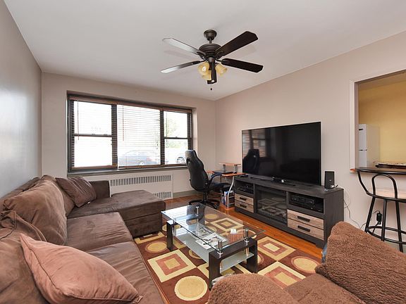 3rd image of 320 Atlantic Ave APT B2
