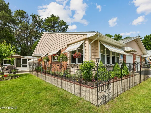 32 A Franklin Lane, Whiting, NJ 08759