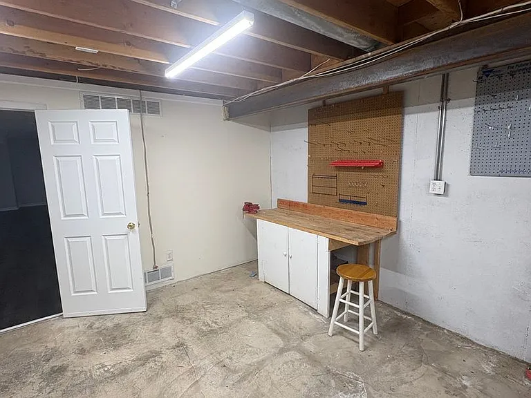 13172 Kessler St — Photo 37