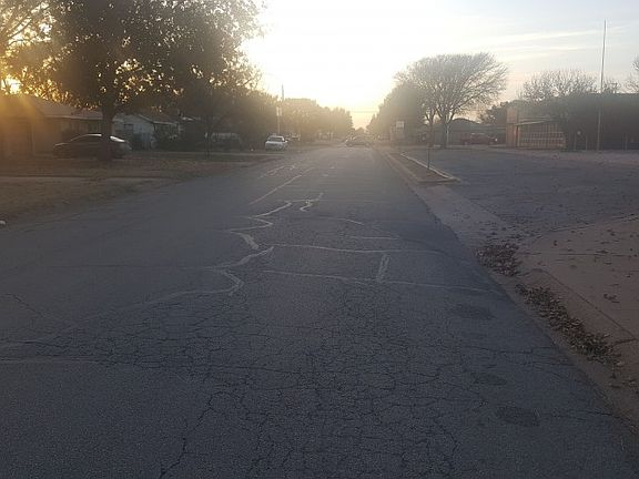 4th image of 2951 Stearns Ave