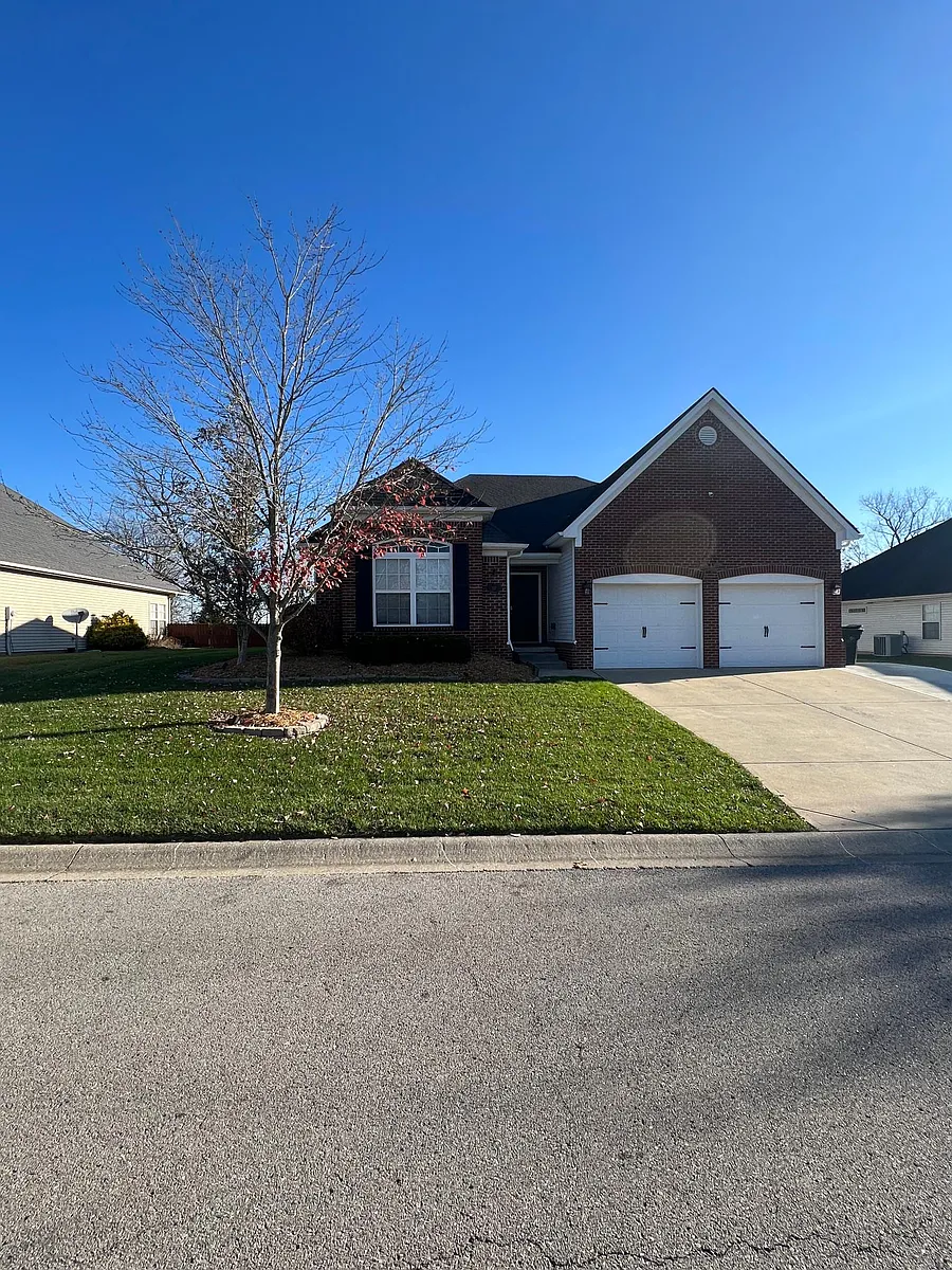 Building Photo - 157 Whitman Way