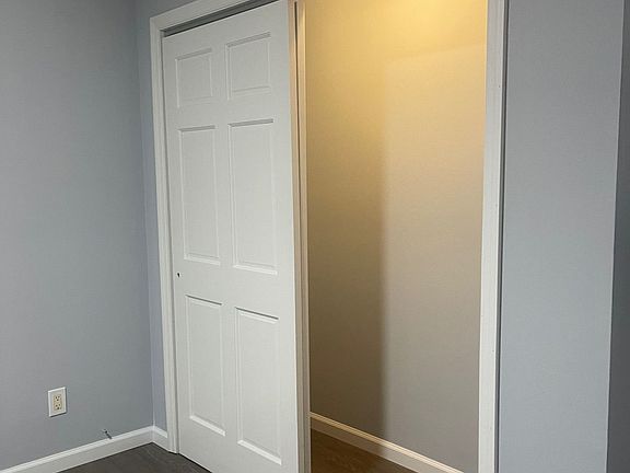 4th image of 312 Westwood Ave
