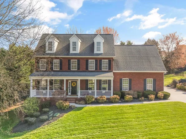 1108 Canvas Back Ln, Knoxville, TN 37922