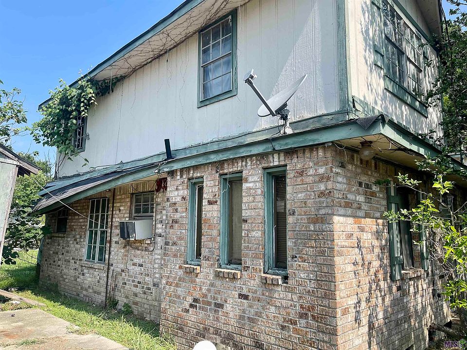 2nd image of 1023 Solomon Rd