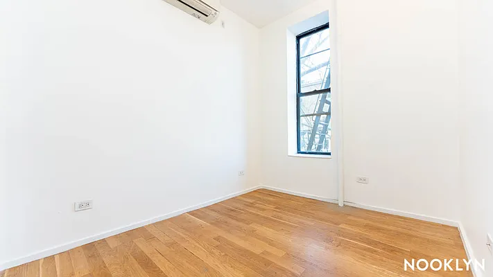 Rented by Nooklyn NYC LLC | media 36