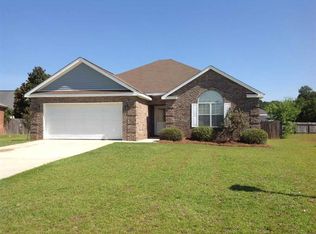 211 Sunnymeade Dr, Warner Robins, GA 31093