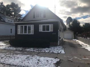 2217 14th St, Two Rivers, WI 54241