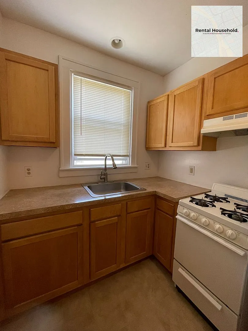 14800 Vernor Hwy - SW 9/21/26 — Photo 4