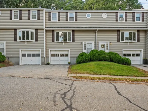 40 Lexington Rd Unit 40, Millbury, MA 01527