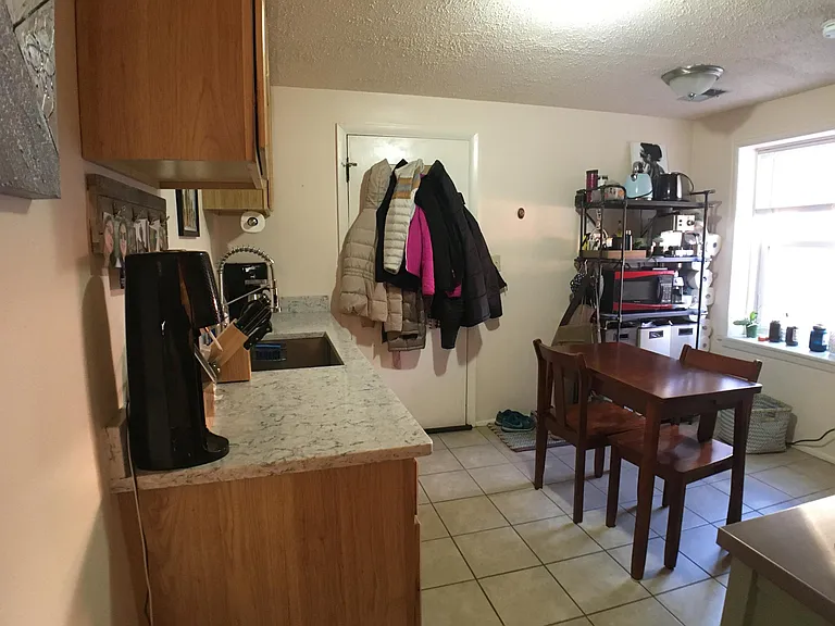 1310 N Corona St #12 — Photo 8