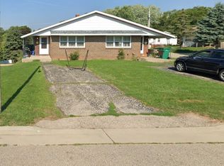 105 Ridge Dr #107, Mount Horeb, WI 53572