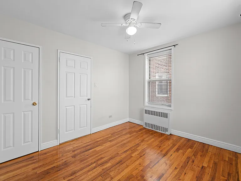 6730 Clyde St #5B — Photo 24