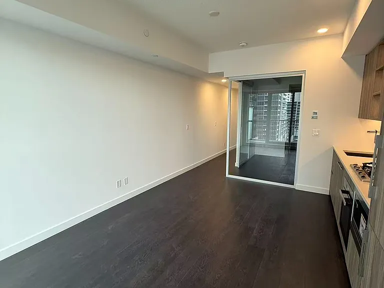 75 Billes Hts #646 — Photo 12