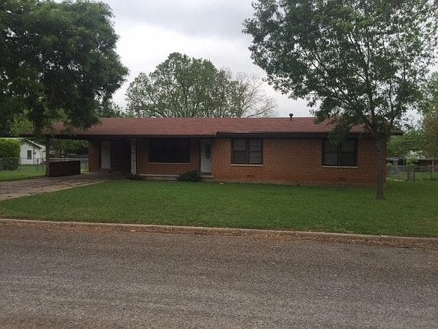 1st image of 1005 Willard Dr