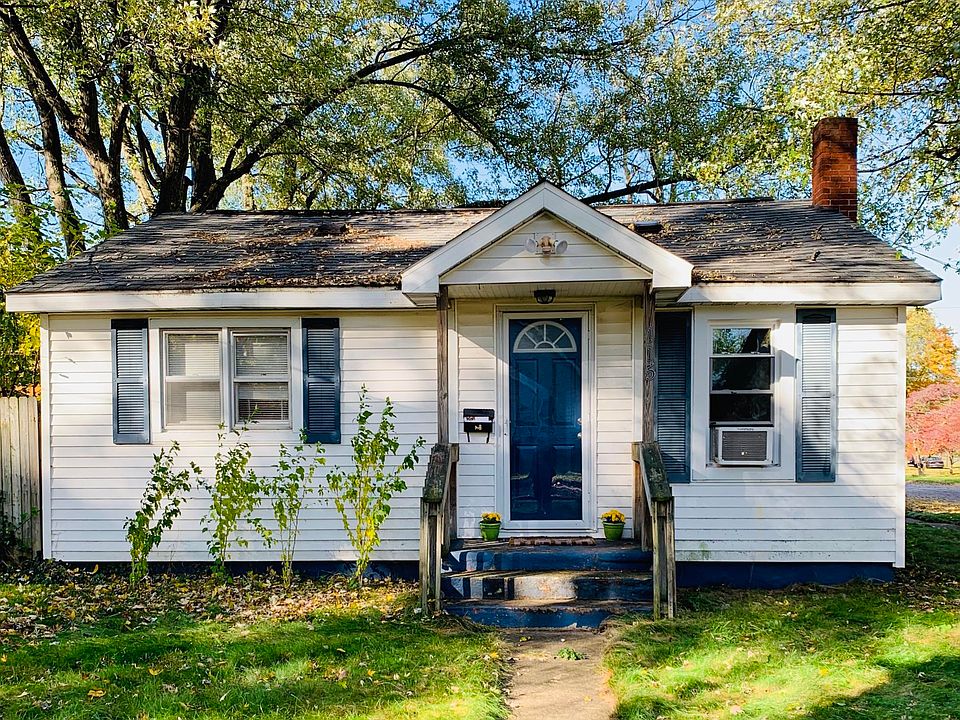 1st image of 115 Dewey St