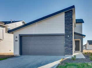18365 N Fire Ice Ave, Nampa, ID 83687