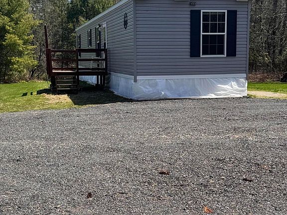 4th image of 362 Ford Hill Road