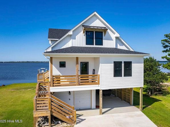 105 Baggy Davis Lane, Currituck, NC 27929