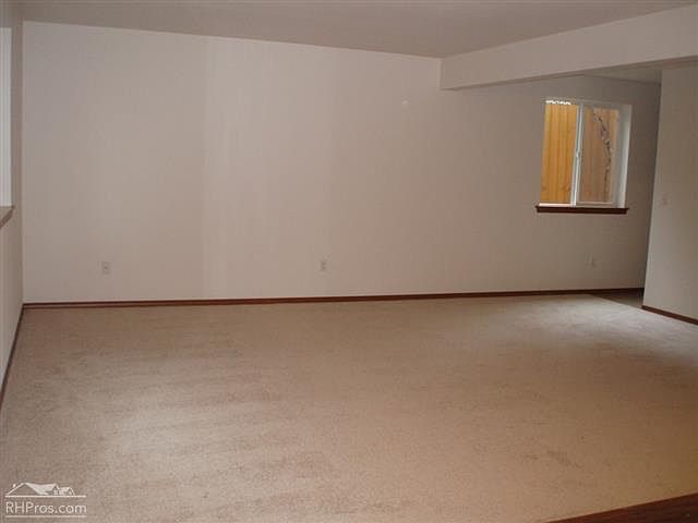 1st image of 7220 193rd Ave E #B
