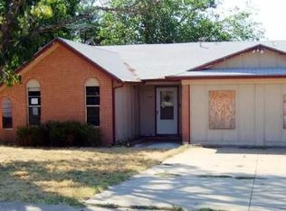 1423 Laurel Ln, Cleburne, TX 76033