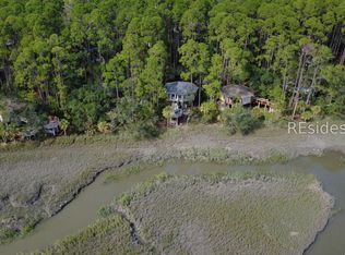 2043 Deer Island Rd, Hilton Head Island, SC 29928