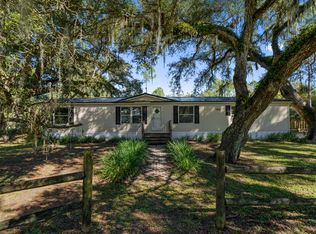 535 NE 394th Ave, Old Town, FL 32680