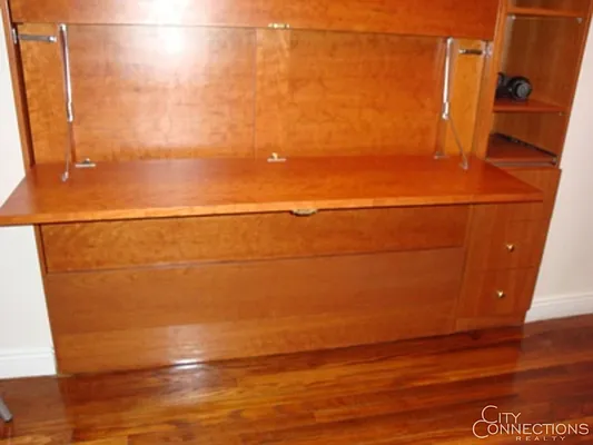 Rented by City Connections Realty | media 12