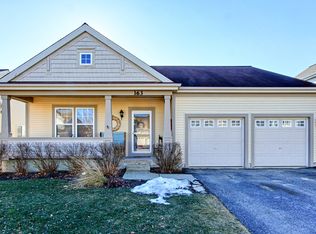 163 W Hampton Dr, Round Lake, IL 60073