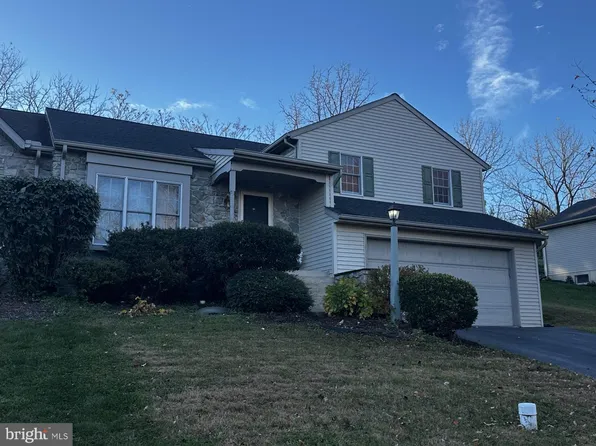 23 Wade Dr, Lititz, PA 17543