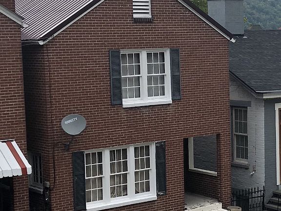2nd image of 7 W 4th St