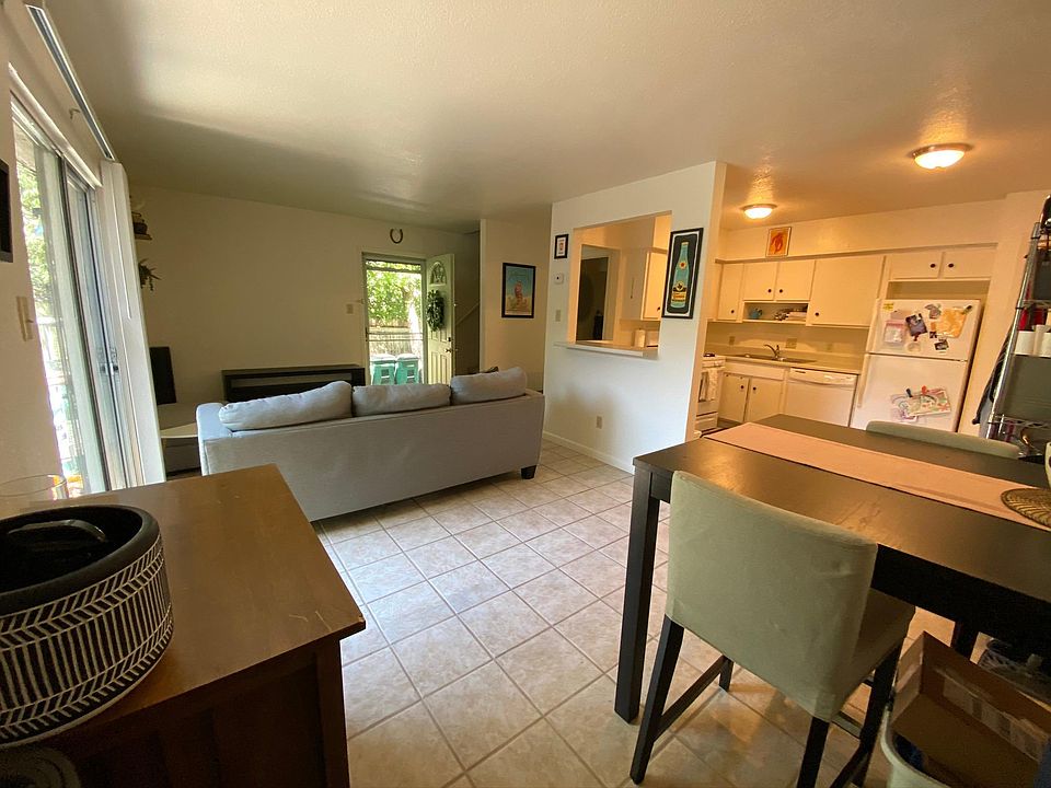 1st image of 2802 Westhill Dr APT 102