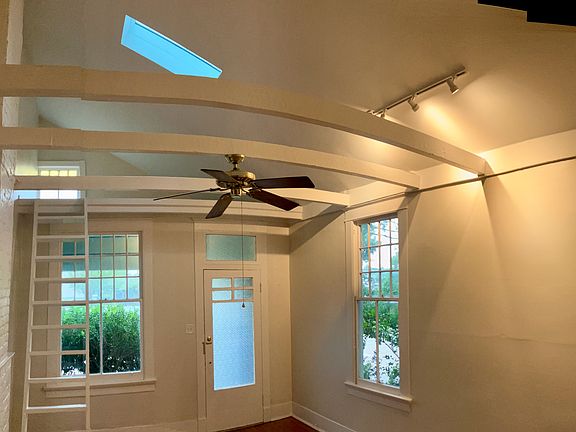 2nd image of 1839 Soniat St