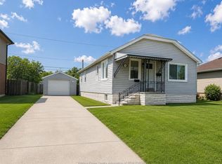 1723 Randolph Ave, Windsor, ON N9B2V9