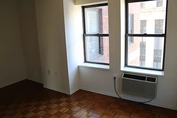 Rented by Town Residential | media 8