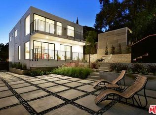 1656 Waterloo St, Los Angeles, CA 90026