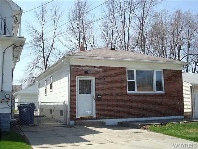 1st image of 4060 Bailey Ave