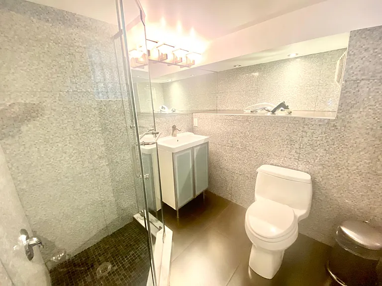 1823 Spring Garden St #1 — Photo 9
