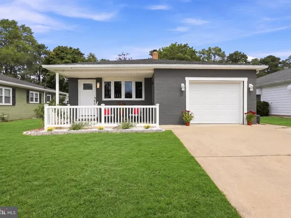 144 Biabou Dr, Toms River, NJ 08757