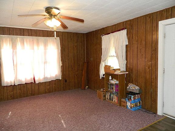 4th image of 2119 County Road 1095 N