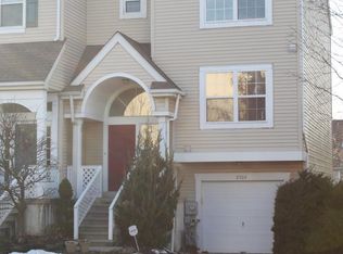 2502 Grist Mill Ct N, North Wales, PA 19454