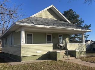 609 Lincoln St, Farnam, NE 69029