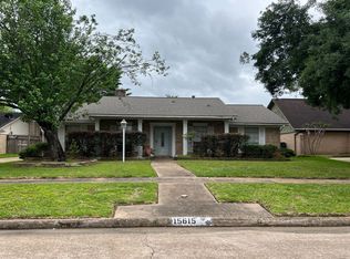15615 Rolling Timbers Dr, Houston, TX 77084