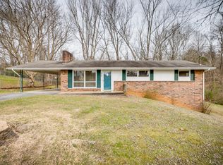 212 Shuler Dr, Kingsport, TN 37664