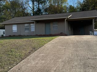 104 Mae St, Starkville, MS 39759