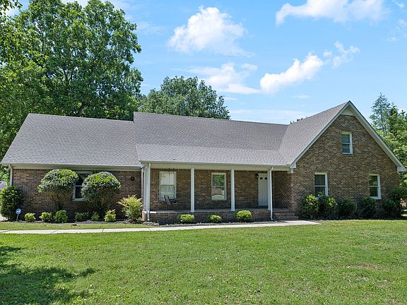2nd image of 3031 Hartford Dr
