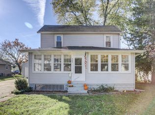 303 W Monroe St, Monticello, IL 61856