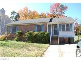 7 Bothwell Ct, Greensboro, NC 27401